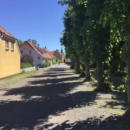 Bed & Breakfast Rosegarden Comfort Ærøskøbing